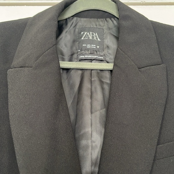 ZARA OVERSIZED DOUBLE BREASTED BLAZER - Picture 3 of 5